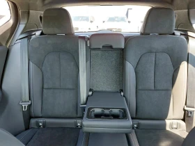 Volvo EX40 231HP/CORE/CAM/LED/NAVI/CPLAY/AMBI/285gpr, снимка 16