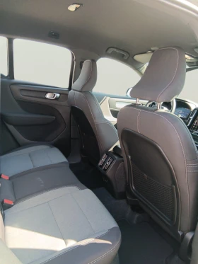 Volvo XC40 2.0L, снимка 9