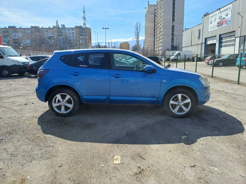 Nissan Qashqai 2.0i 4x4 LPG, снимка 6 - Автомобили и джипове - 49581286