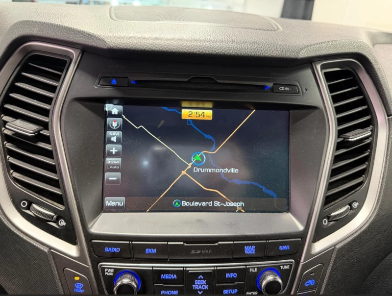 Hyundai Santa fe Limited* 3.3* Обдух* Подгрев* Пано* Камера, снимка 12 - Автомобили и джипове - 52652660