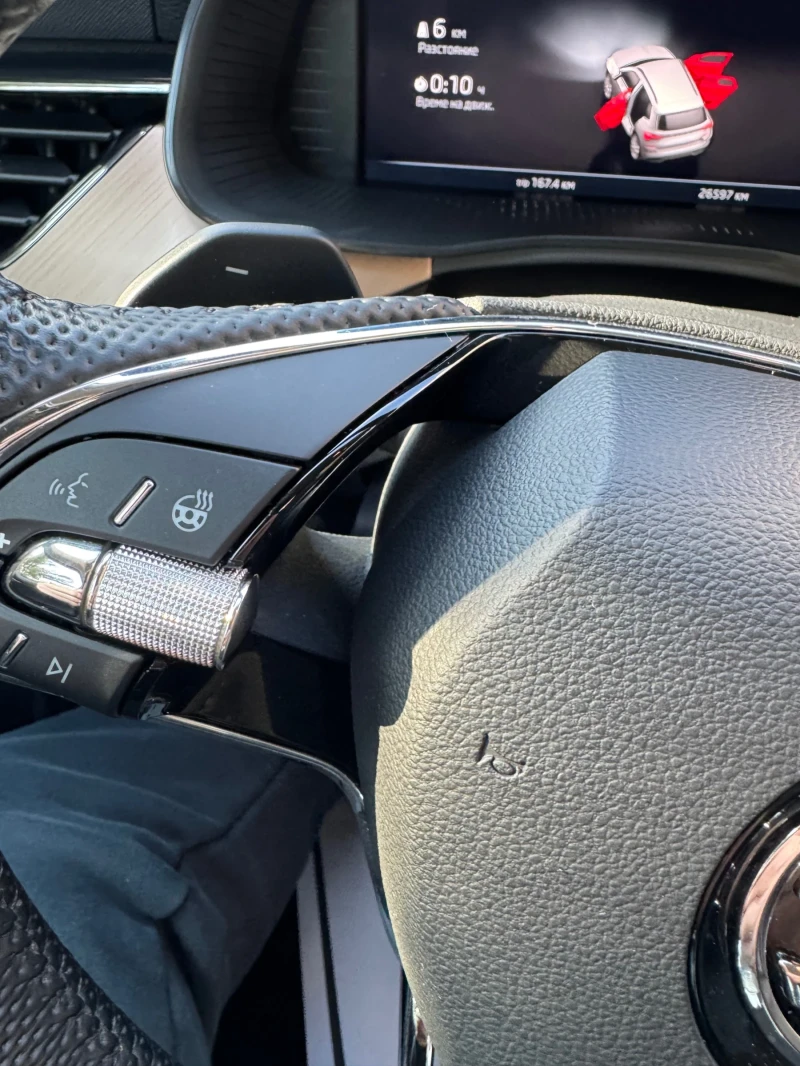 Skoda Kamiq 1.5 TSi, снимка 11 - Автомобили и джипове - 53437991