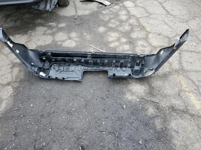 Ford Maverick 2.5L 4 Front-wheel Drive - изображение 5