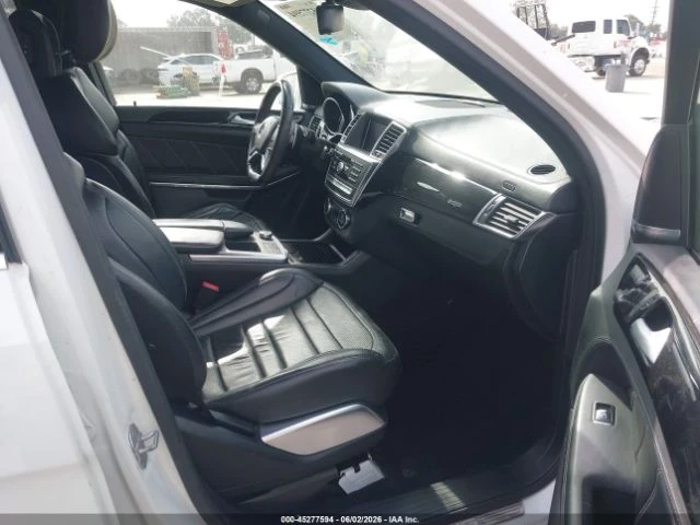 Mercedes-Benz GL 63 AMG BOSE* ОБДУХ* ДИСТРОНИК* ЛИЗИНГ, снимка 5 - Автомобили и джипове - 54997511