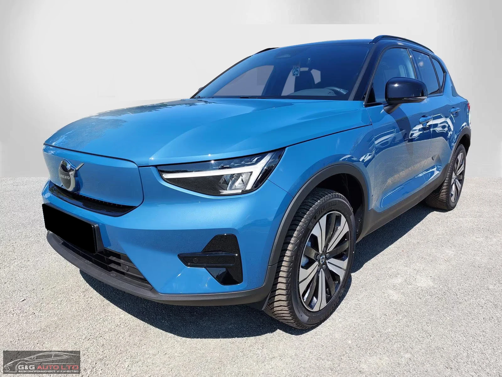 Volvo EX40 231HP/CORE/CAM/LED/NAVI/CPLAY/AMBI/285gpr, снимка 1