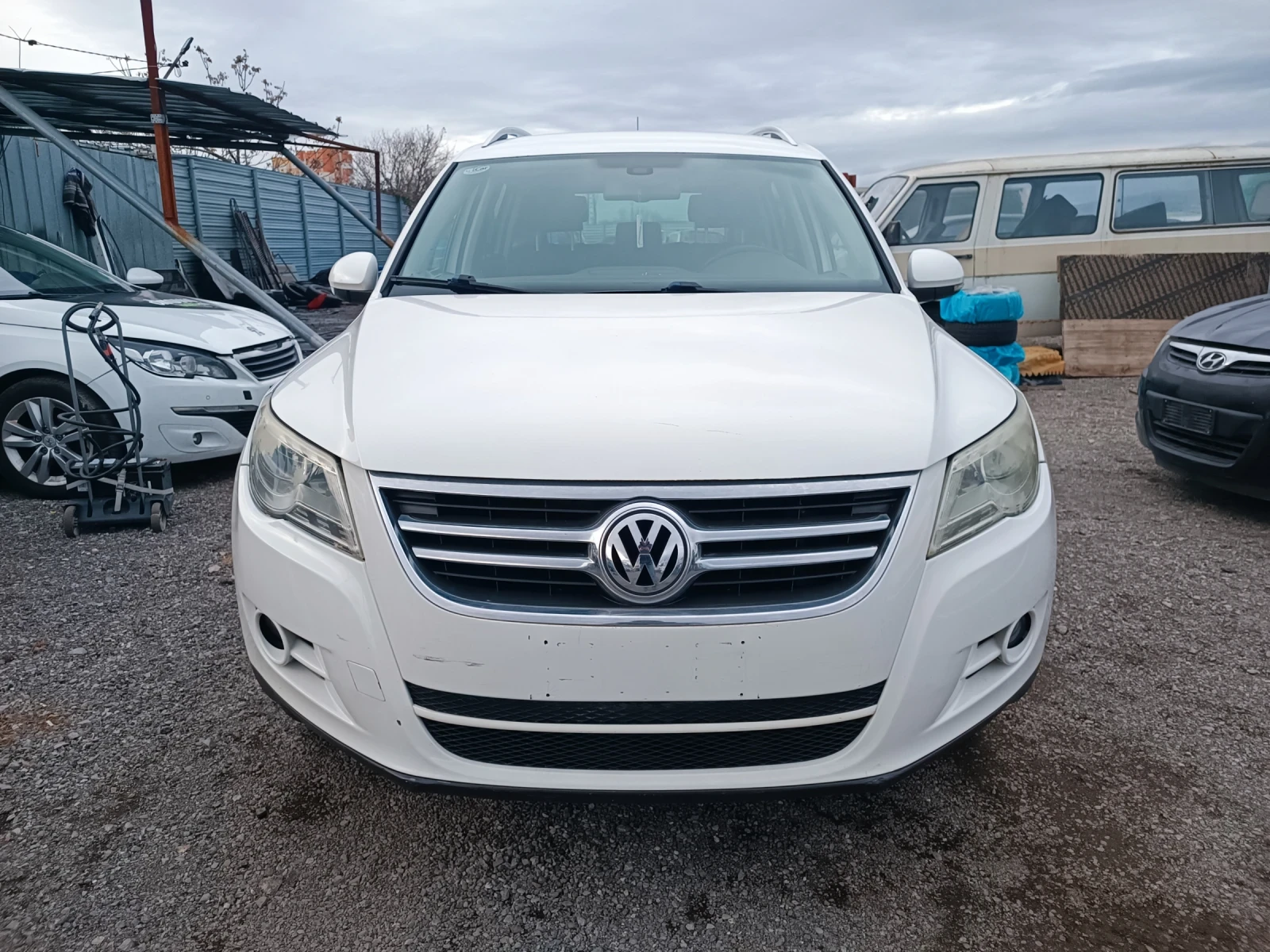 VW Tiguan 2.0TDI 4X4 AUTOMATIC ITALIA  - изображение 2