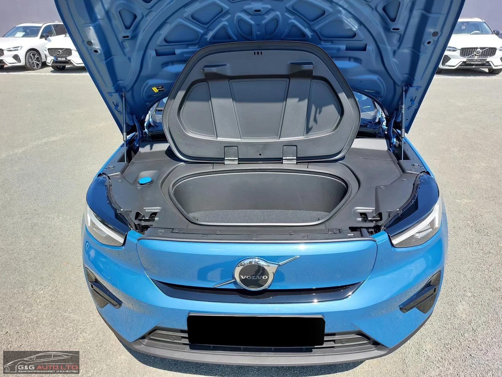 Volvo EX30 EX40/231HP/CORE/CAM/LED/NAVI/CPLAY/AMBI/285g - изображение 2