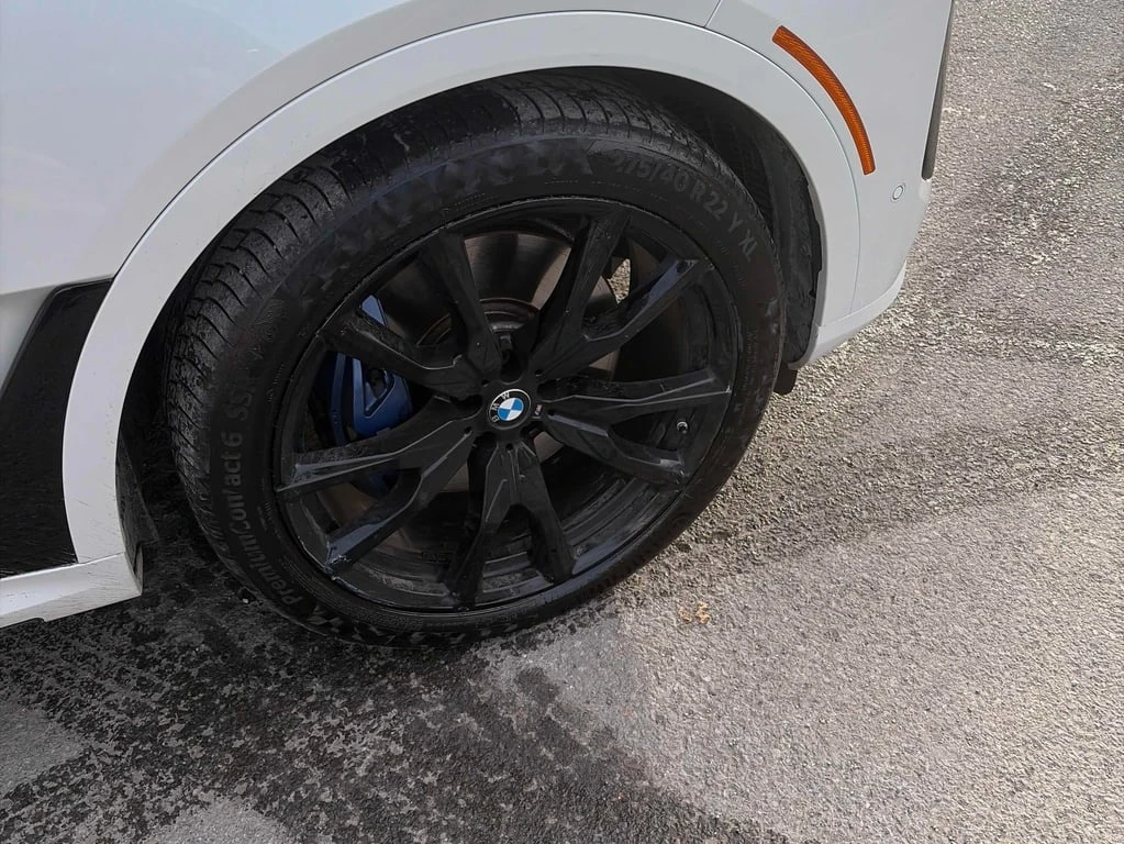 BMW X7 * xDrive40i * CARFAX *    | Mobile.bg   7