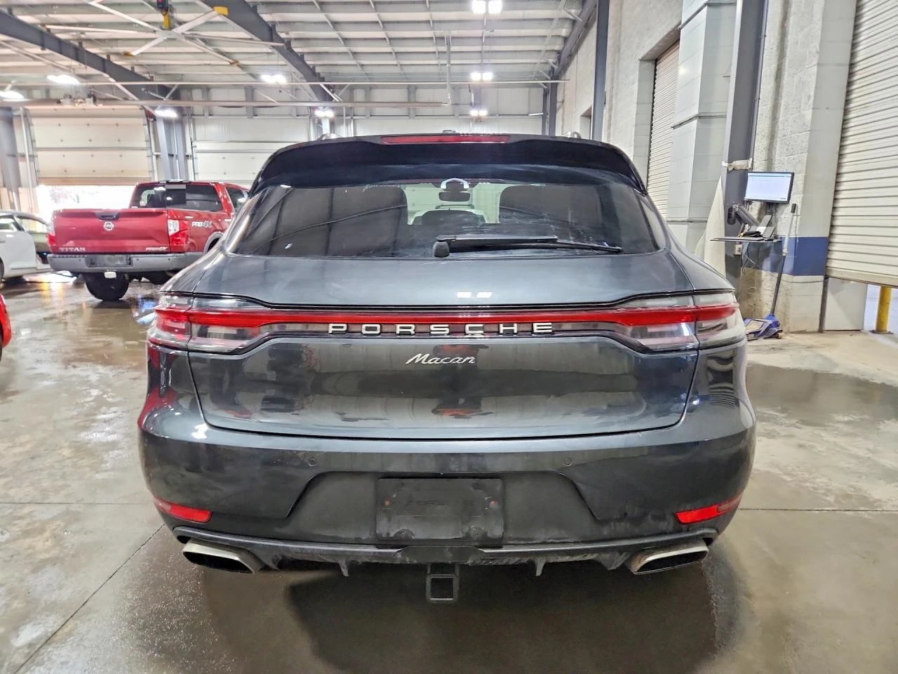 Porsche Macan * ПАНОРАМА* KEYLESS* КОЖА* ПОДГРЕВ* КАМЕРА* , снимка 6 - Автомобили и джипове - 53892745