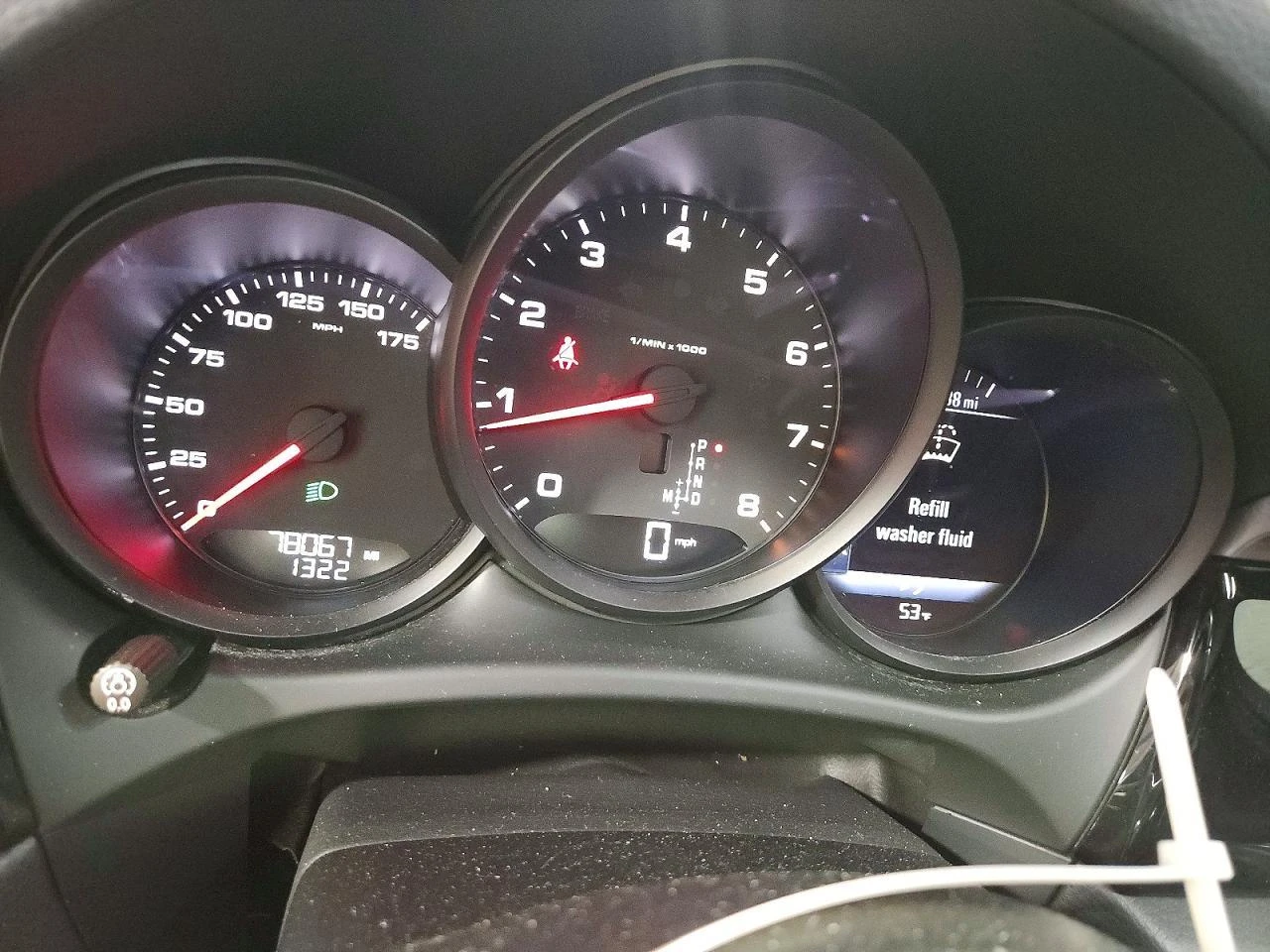 Porsche Macan * ПАНОРАМА* KEYLESS* КОЖА* ПОДГРЕВ* КАМЕРА* , снимка 9 - Автомобили и джипове - 53892745