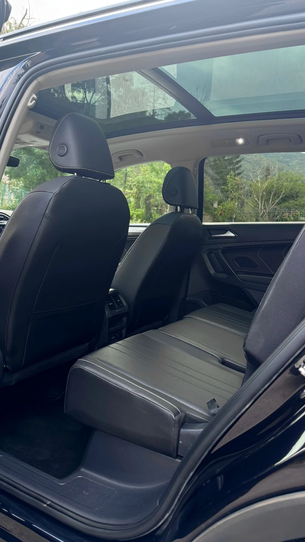 VW Tiguan, снимка 13 - Автомобили и джипове - 54271861