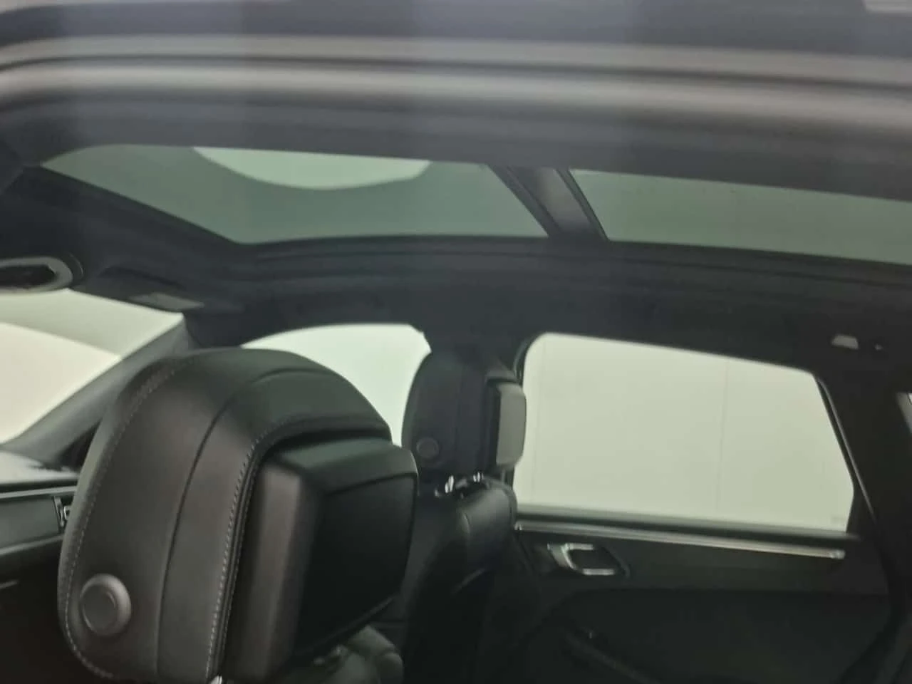 Porsche Macan GTS * 2.9 V6 * CARFAX * Без инциденти * , снимка 12 - Автомобили и джипове - 54288484