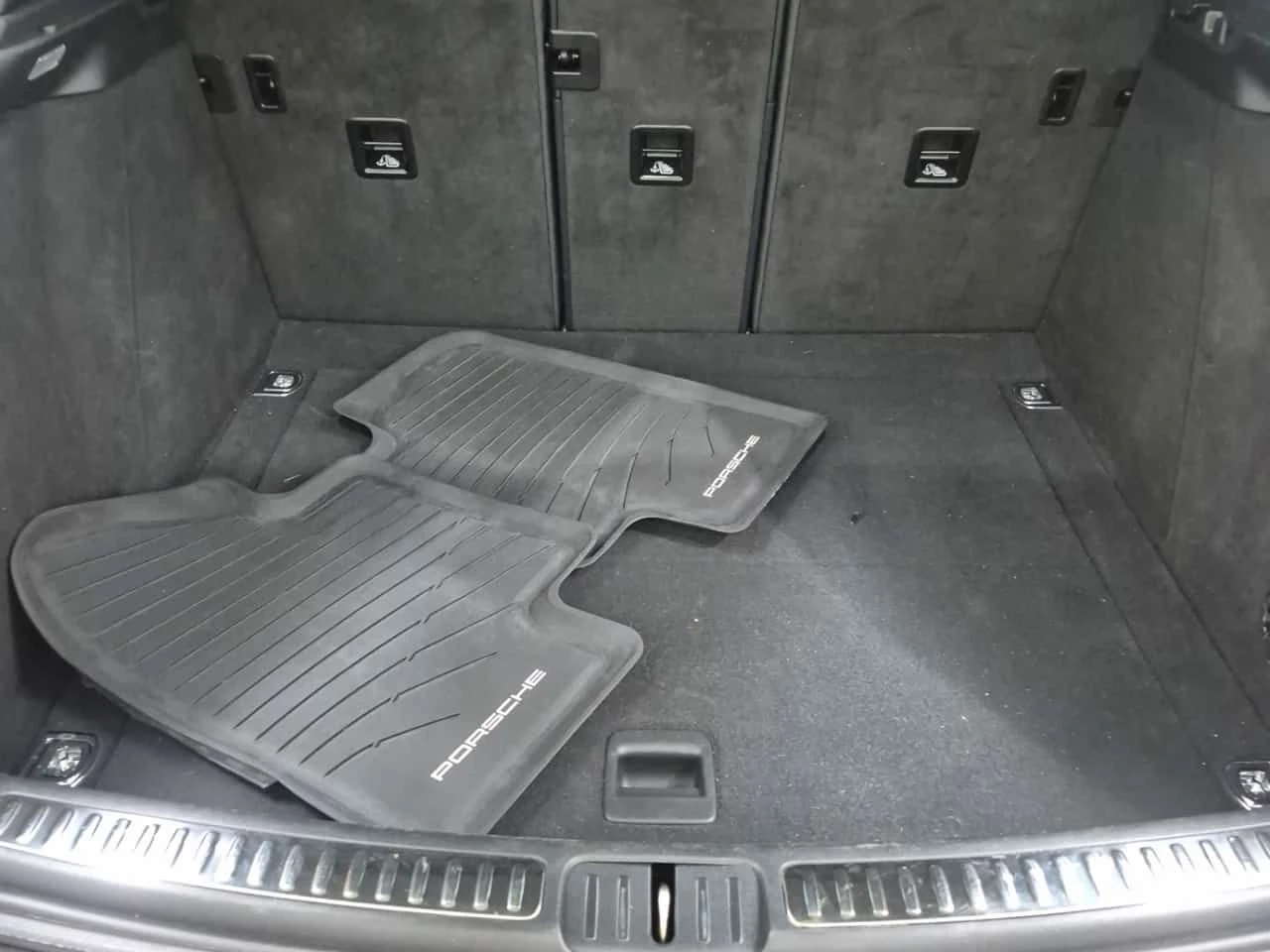 Porsche Macan GTS * 2.9 V6 * CARFAX * Без инциденти * , снимка 13 - Автомобили и джипове - 54288484