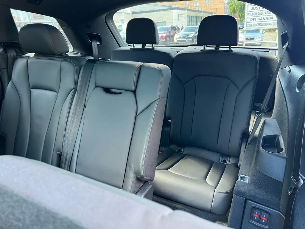 Audi Q7 * S-LINE * PANO * Автокредит * (Цена до България), снимка 12 - Автомобили и джипове - 55572137