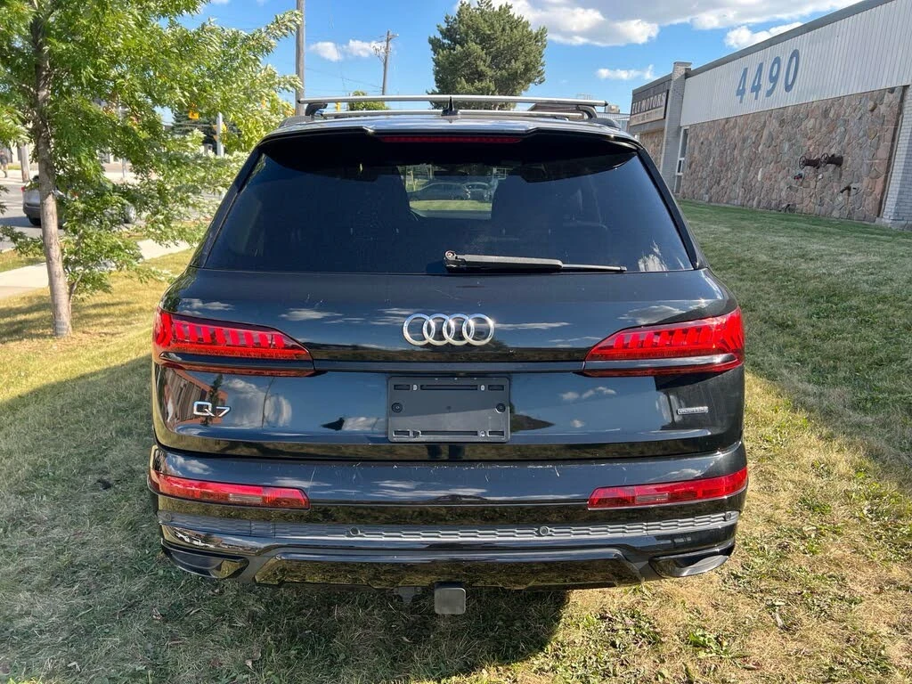 Audi Q7 * S-LINE * PANO * Автокредит * (Цена до България), снимка 6 - Автомобили и джипове - 55572137