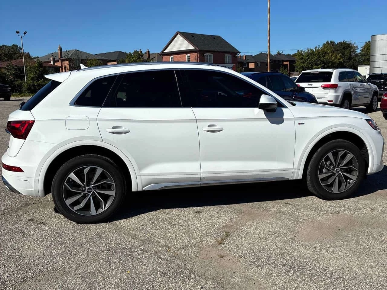 Audi Q5 * Progressiv * CARFAX * ОПЦИЯ ЗА ФИНАНСИРАНЕ, снимка 3 - Автомобили и джипове - 56223826