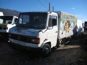 Mercedes-Benz 611 На части, снимка 3