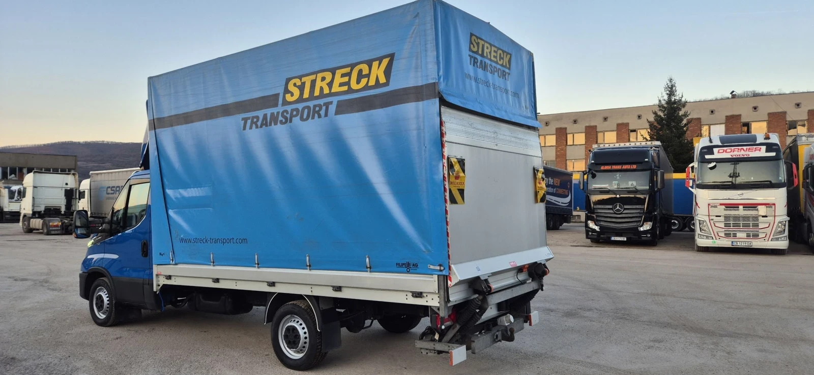 Iveco 35S18 Швейцария, LED, Сервизна история, снимка 3 - Бусове и автобуси - 53750988