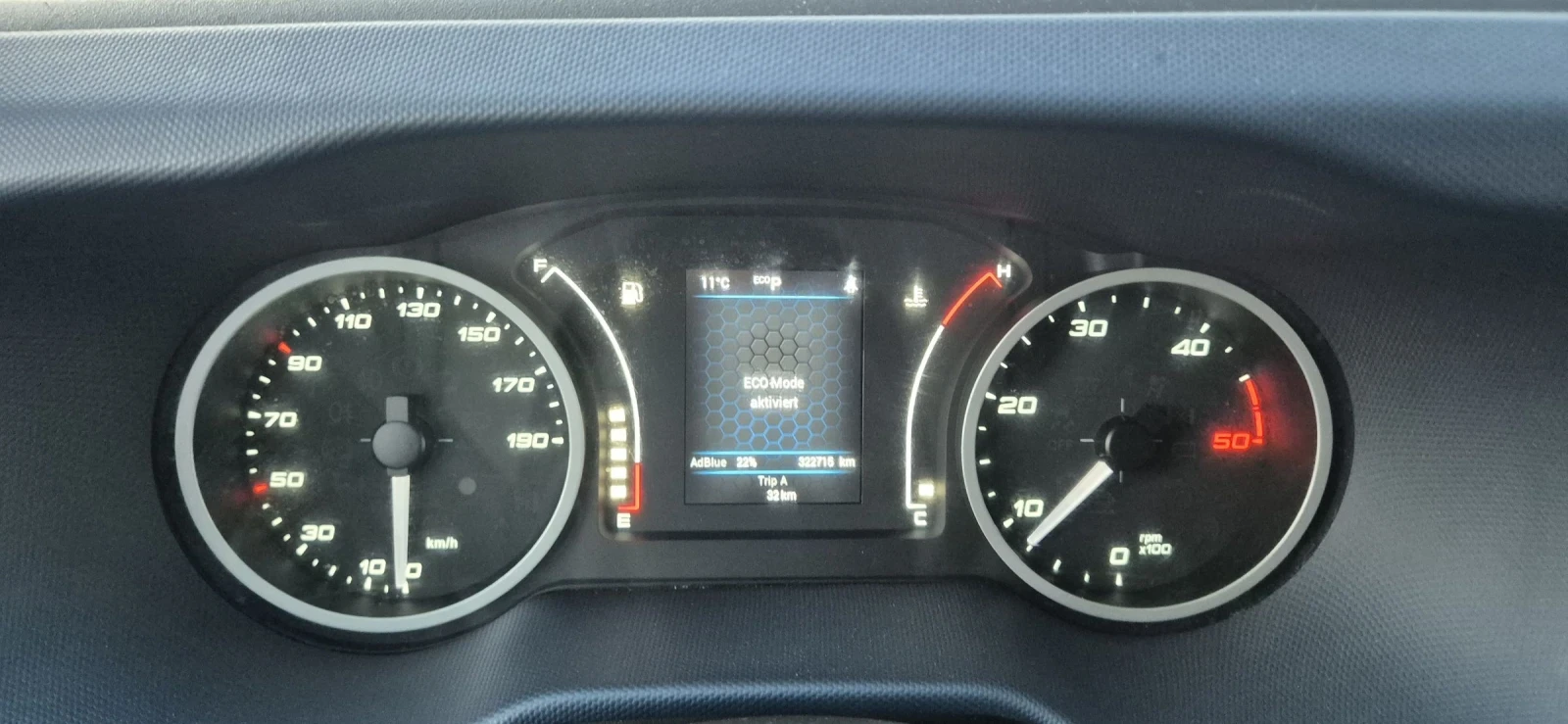 Iveco 35S18 Швейцария, LED, Сервизна история, снимка 12 - Бусове и автобуси - 53750988