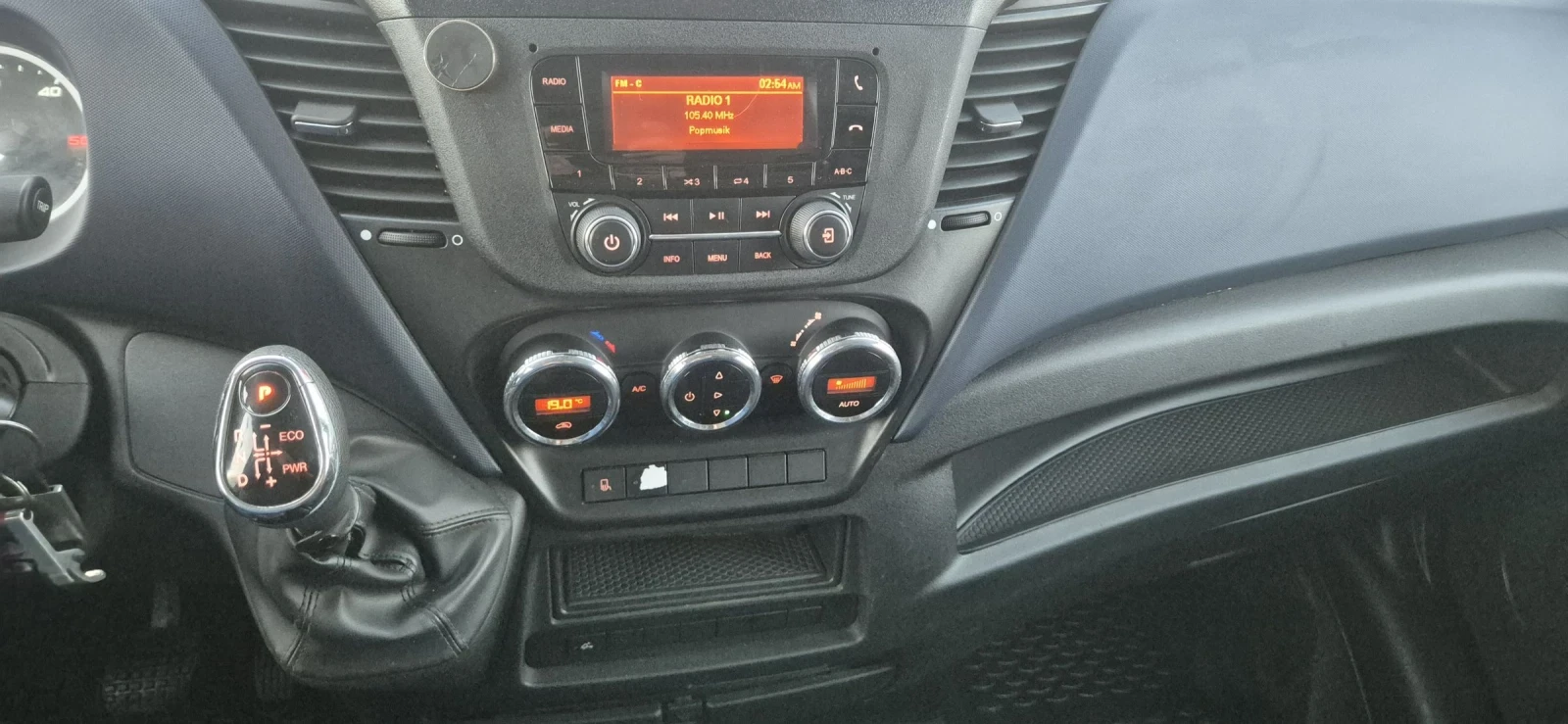 Iveco 35S18 Швейцария, LED, Сервизна история, снимка 13 - Бусове и автобуси - 53750988