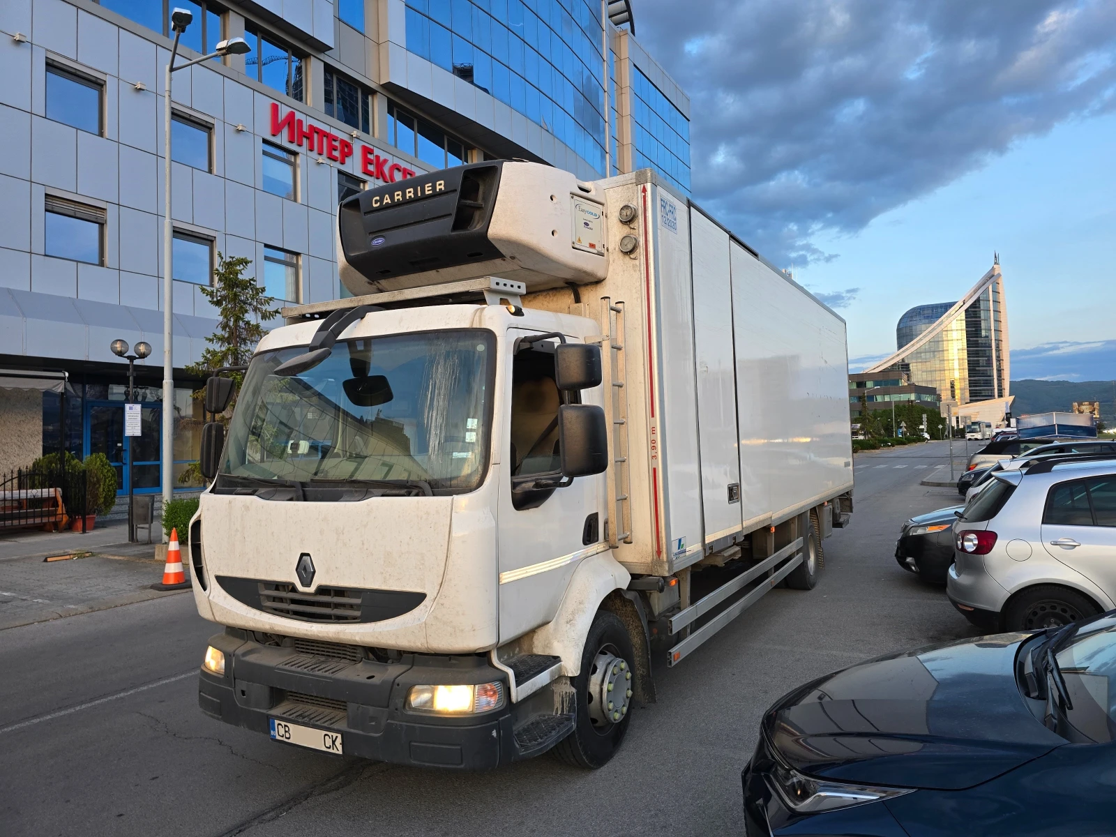 Renault Midlum + 20 /-20 C, БОРД, 19 ПАЛЕТА, ОБСЛУЖЕН - изображение 7