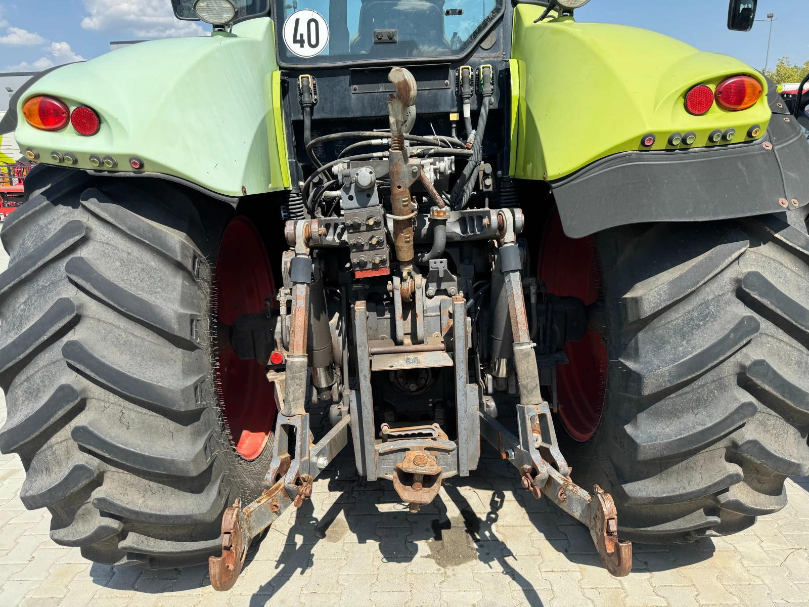 Трактор Claas AXION 840 - изображение 4