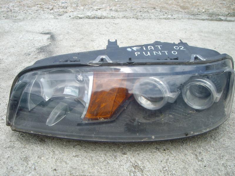 Светлини за Fiat Punto, снимка 1 - Части - 7574454