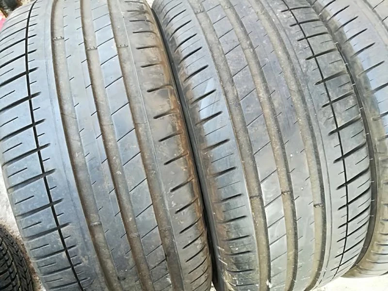 Гуми Летни 225/45R17, снимка 2 - Гуми и джанти - 22594916