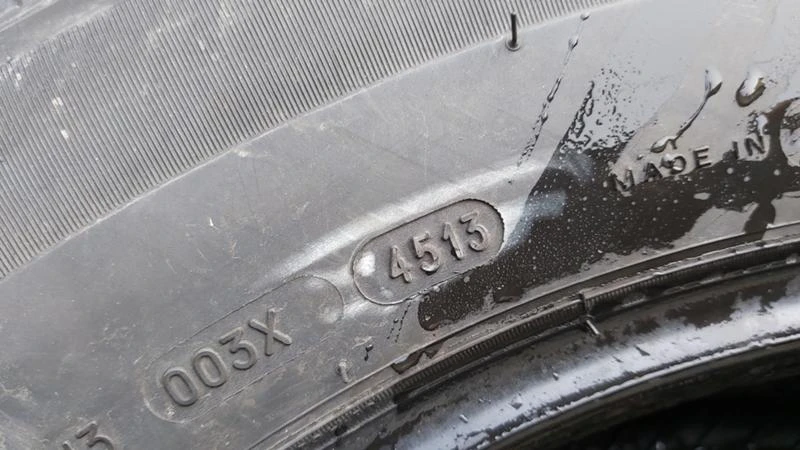 Гуми Зимни 255/60R18, снимка 5 - Гуми и джанти - 27533693