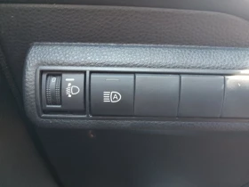 Toyota Corolla 1.5 DYNAMIC FORCE, снимка 10