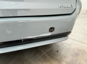 Toyota Corolla 1.8 Hybrid Business * Подгрев* Камера* Lane assist, снимка 4