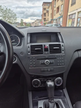 Mercedes-Benz C 220, снимка 9