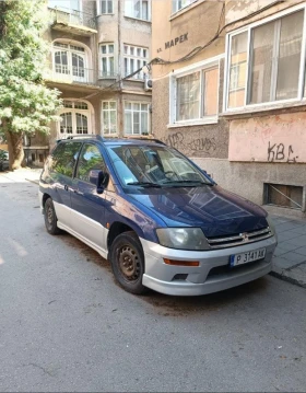     Mitsubishi Space runner