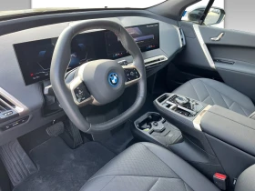 BMW iX xDrive40/326HP/SPORT/360/HUD/AHK/NAVI/LED/235q | Mobile.bg � ����� ������ 5