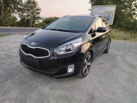 ������ Kia Carens