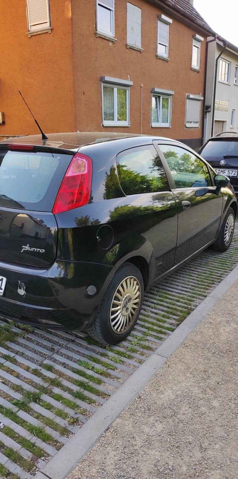 Fiat Punto, снимка 2 - Автомобили и джипове - 46007796