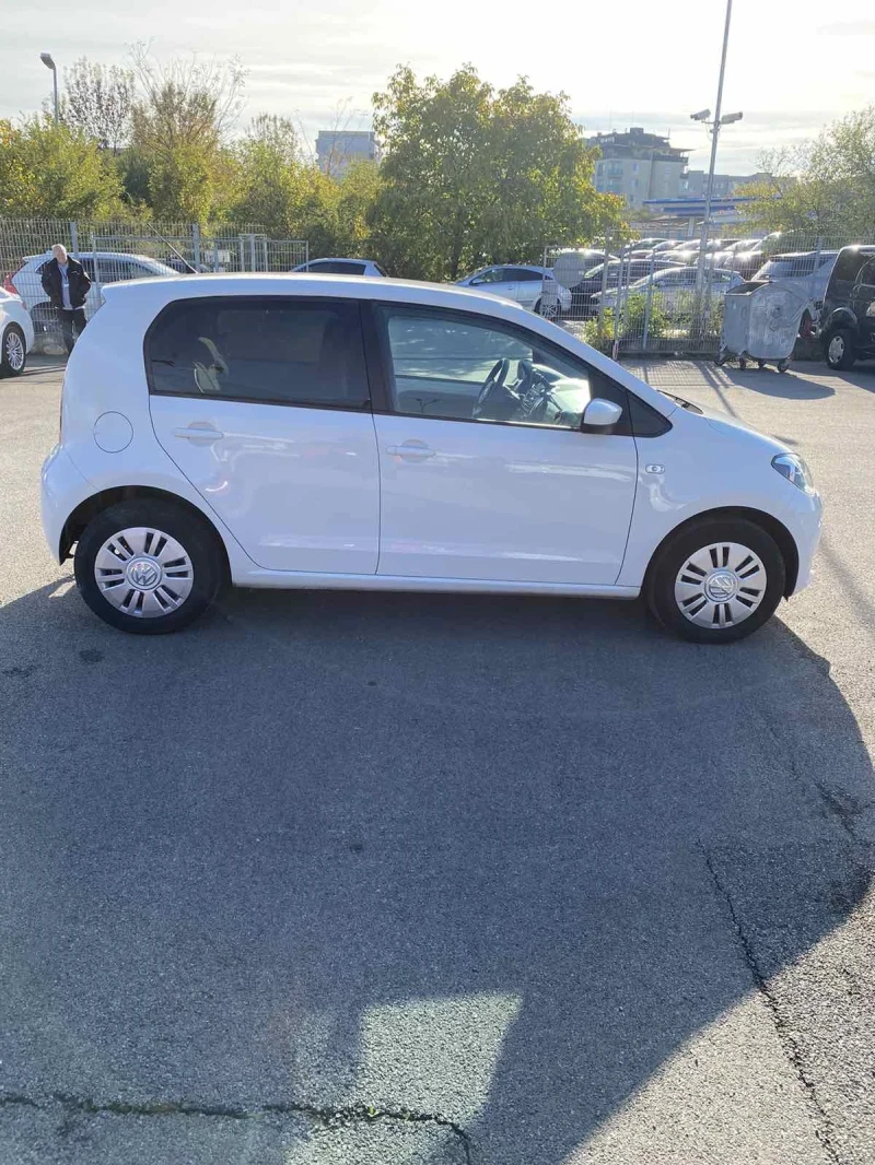 VW Up 1.0 i, снимка 7 - Автомобили и джипове - 48120344