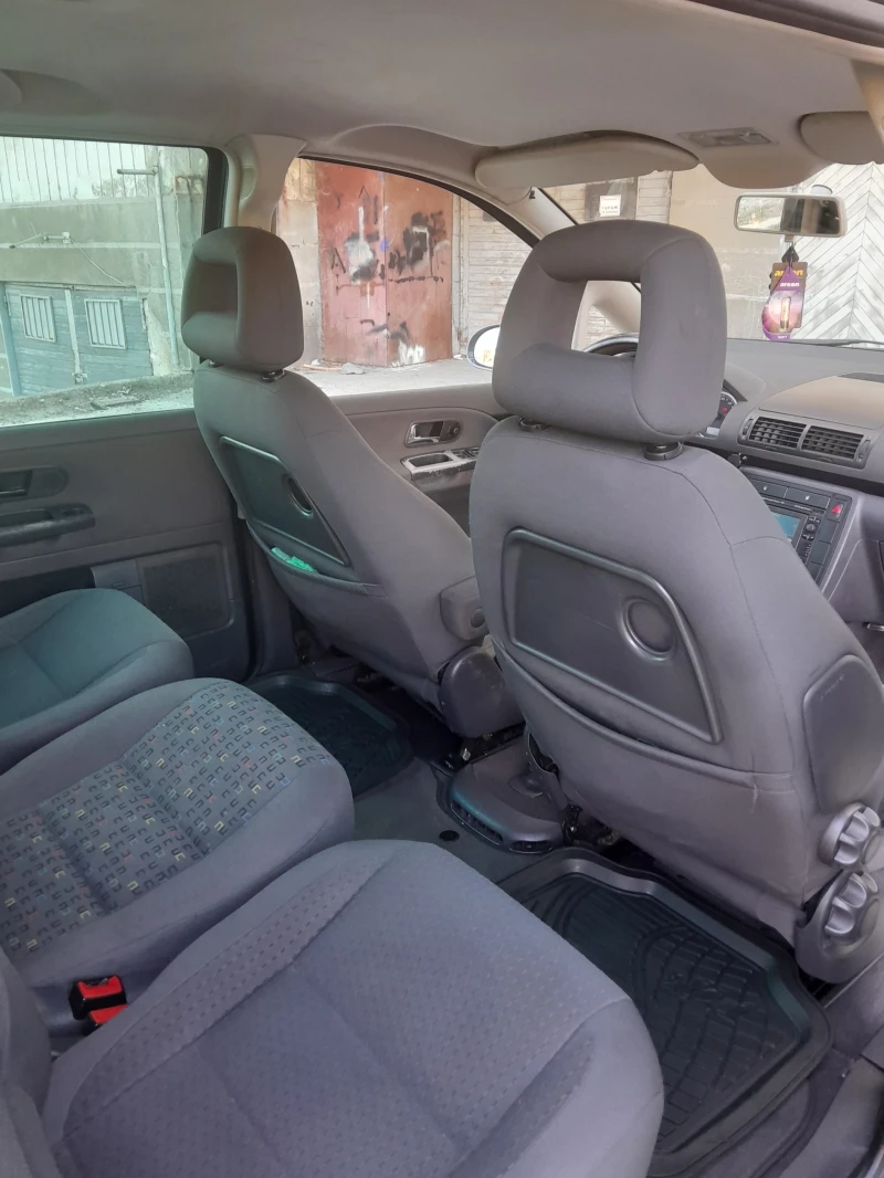 VW Sharan, снимка 6 - Автомобили и джипове - 47761857