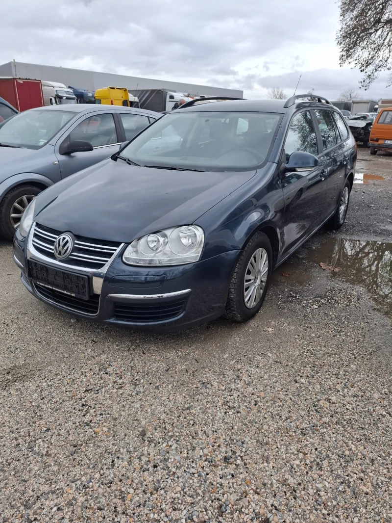 VW Golf, снимка 2 - Автомобили и джипове - 48507943