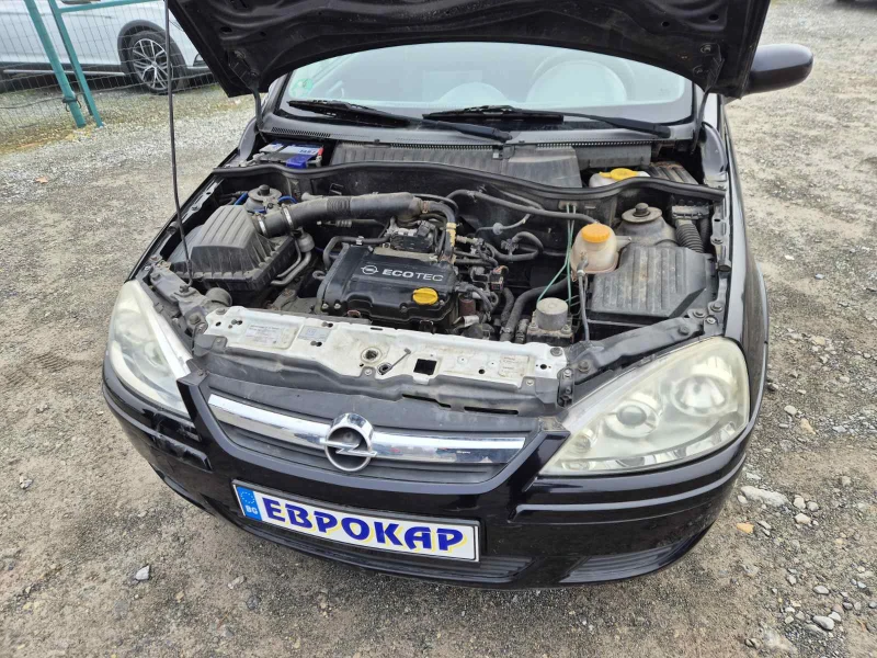 Opel Corsa 1.0i, снимка 15 - Автомобили и джипове - 48716303