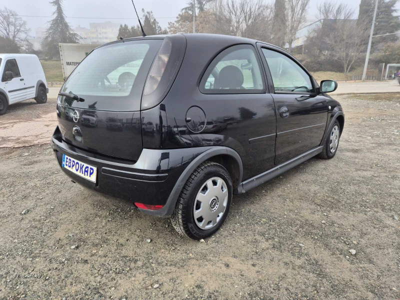 Opel Corsa 1.0i, снимка 5 - Автомобили и джипове - 48716303