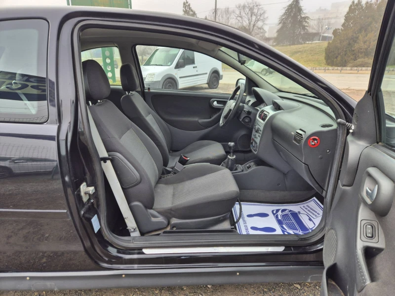 Opel Corsa 1.0i, снимка 9 - Автомобили и джипове - 48716303