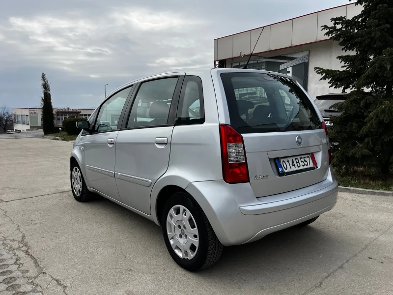 Fiat Punto Idea 1.4i реални км, снимка 3 - Автомобили и джипове - 49268234