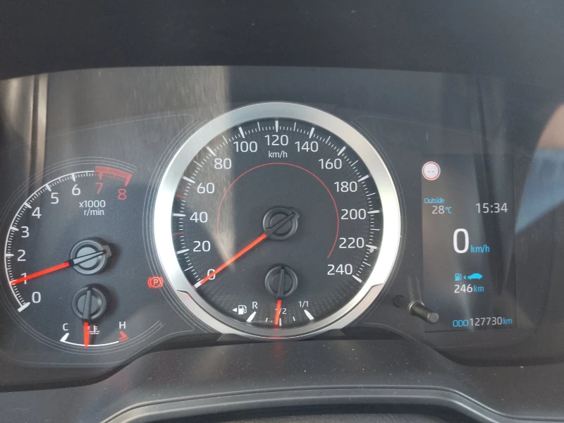 Toyota Corolla 1.5 DYNAMIC FORCE, снимка 7 - Автомобили и джипове - 50738351