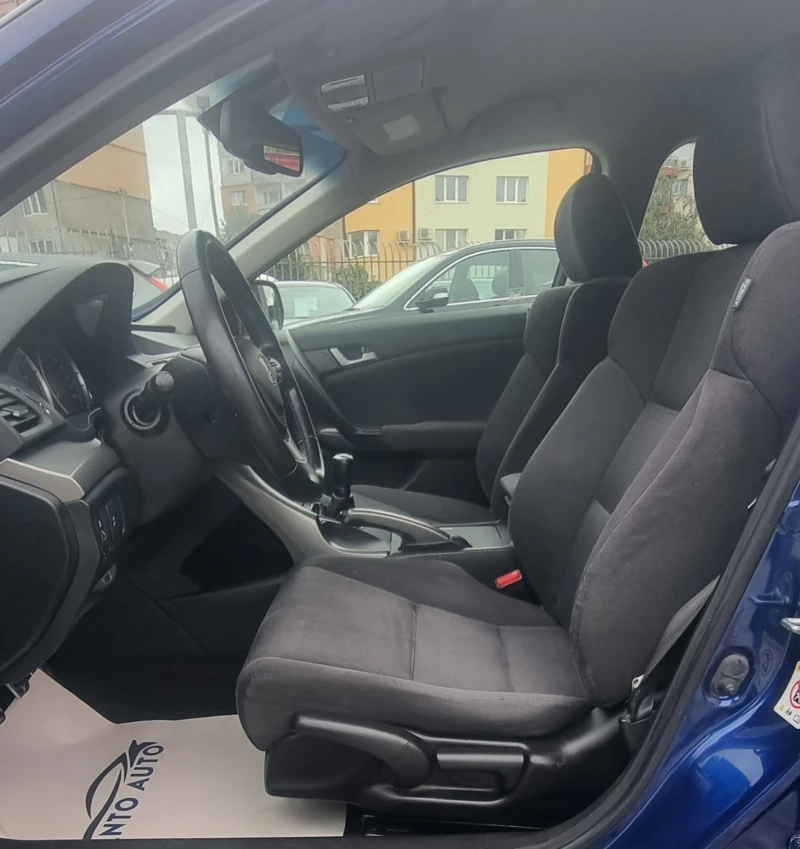 Honda Accord 2.0 i-VTEC, снимка 9 - Автомобили и джипове - 51940604