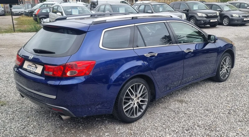 Honda Accord 2.0 i-VTEC, снимка 5 - Автомобили и джипове - 51940604