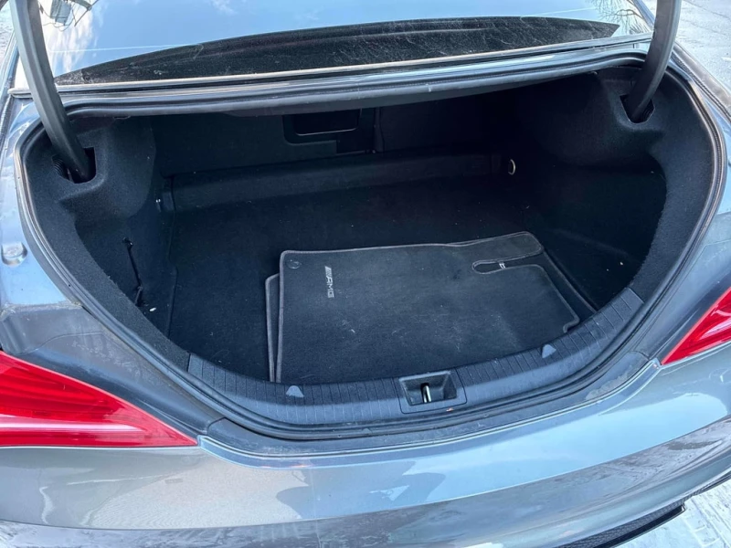 Mercedes-Benz CLA 45 AMG CARFAX, снимка 15 - Автомобили и джипове - 52671962