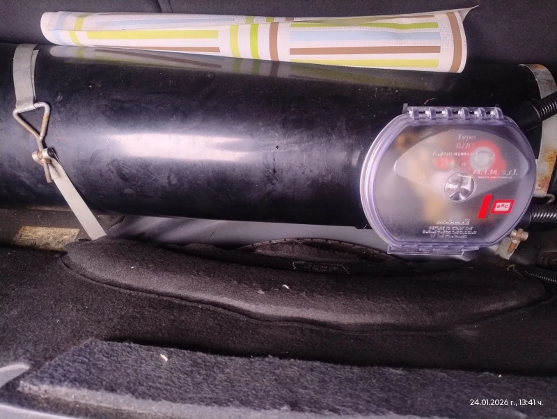 VW Bora 2.0газ автоматик, снимка 14 - Автомобили и джипове - 53115944