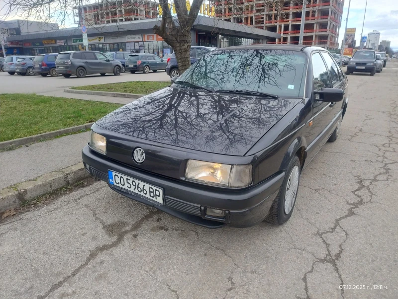 VW Passat 1.8 газ клима, снимка 2 - Автомобили и джипове - 52979964