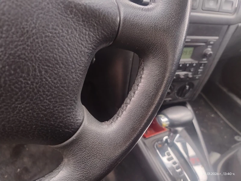 VW Bora 2.0газ автоматик, снимка 12 - Автомобили и джипове - 53115944