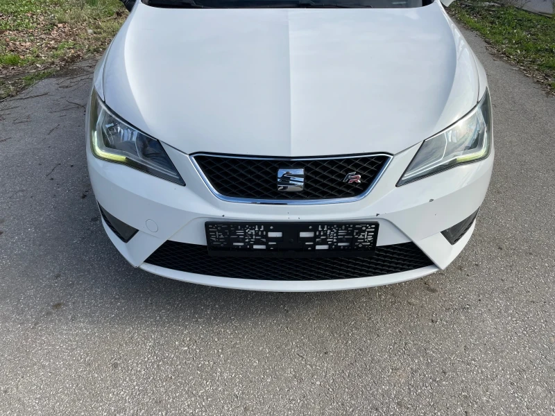 Seat Ibiza 1.4TDI FR Facelift Навигация Камера ЛЕД, снимка 6 - Автомобили и джипове - 52965037